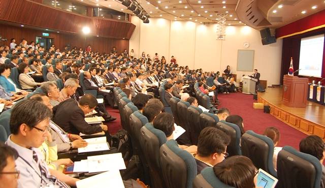 22일 국회도서관에서 '서울세계수학대회와 미래창조전략 포럼'이 열렸다. 