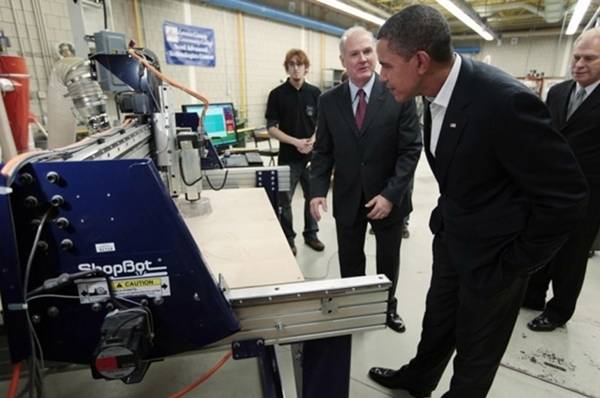 버락 오바마 미국 대통령이 3D프린터를 미래 혁신기술로 강조하며 3D프린터에 대한 관심이 대중화되고 있다. 