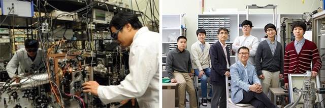 한국표준과학연구원 시간센터 연구원들이 광격자 시계에서 원자 진동수를 체크하고 있는 모습(왼쪽)과 양자측정센터 연구진들. <사진=한국표준과학연구원 제공> 
