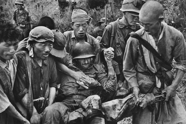 사진은 한국전쟁 당시 미 해병대와 함께 라이프지 종군기자였던 데이비드 더글러스 던컨의 작품.<사진=대전일보 제공>