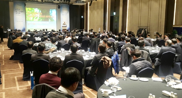 이번 조찬회에는 대전·충남 기업 최고경영자와 임원 등 150여명이 참석했다.<사진=박성민 기자> 