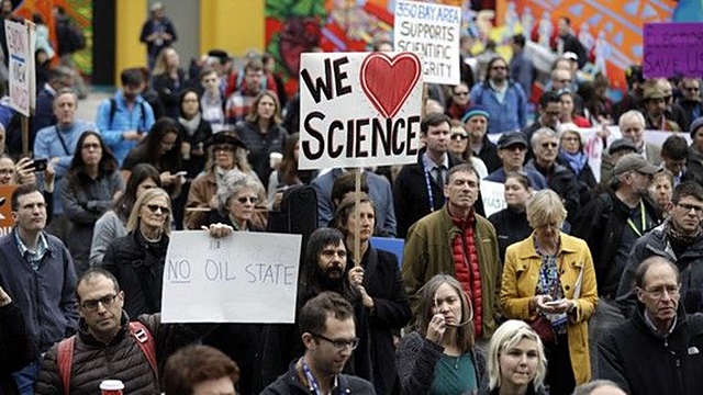 트럼프 정부를 향한 과학계의 반발 움직임이 거세지고 있다.<사진=March for Science 페이스북 페이지>