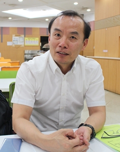 김성수 교수는 학교에서 연구함으로 좋았고, 동시에 어려웠다고 이야기했다. <사진=이원희 기자>
