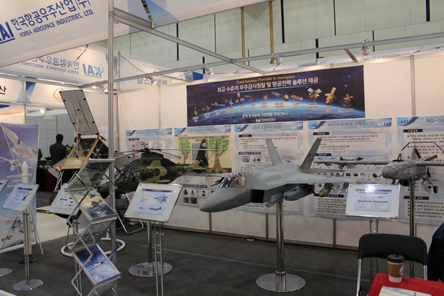한국항공우주산업의 한국형전투기(KF-X) 및 항공기 모델.<사진=정정은 인턴 기자>