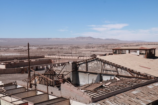 지금은 폐허가 된 칠레 초석광산과 공장.<사진='박자세' 제공>