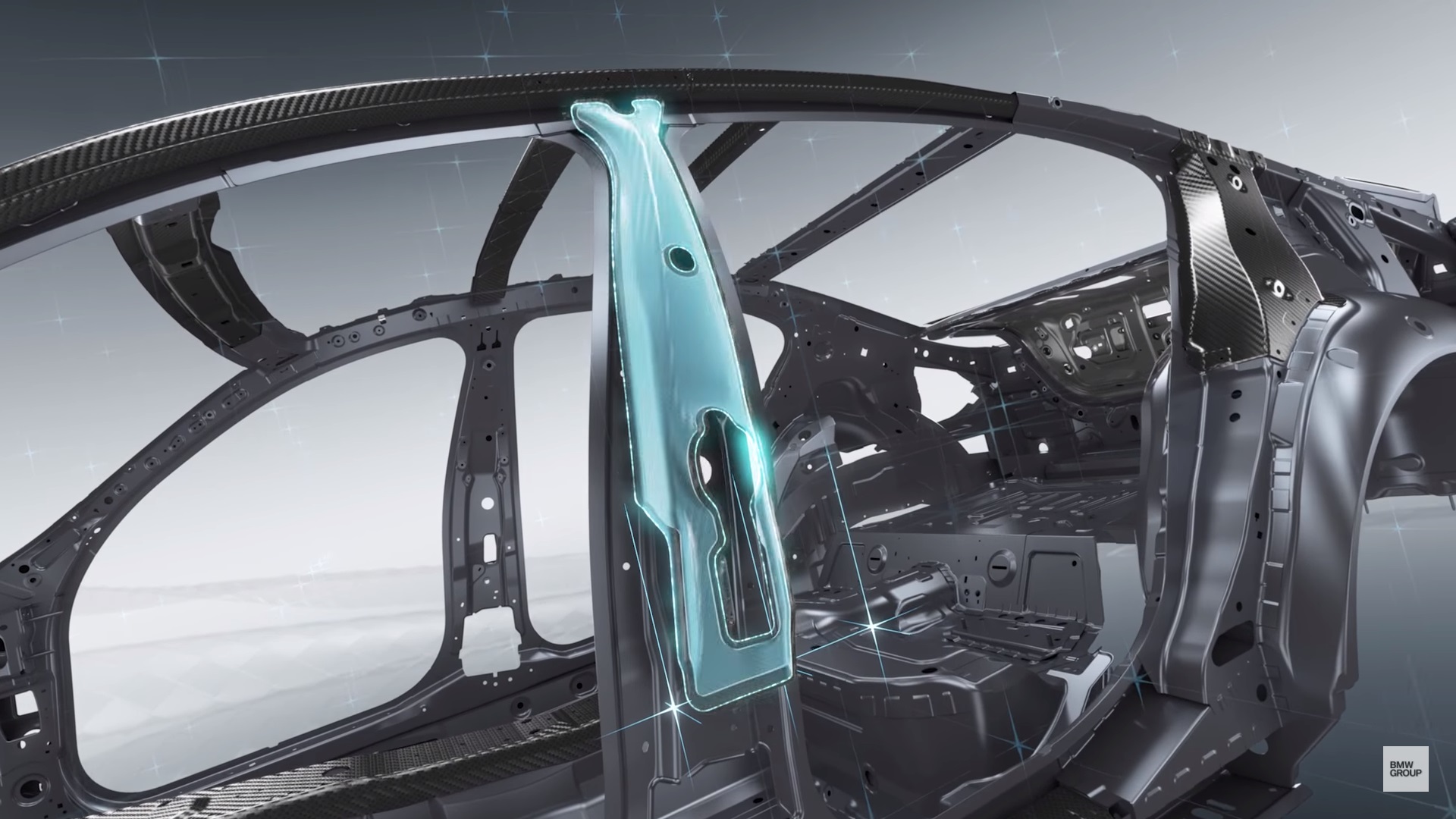 탄소섬유, 강철, 알루미늄을 조합해 만든 BMW 7시리즈. <사진=BMW Group 유튜브>