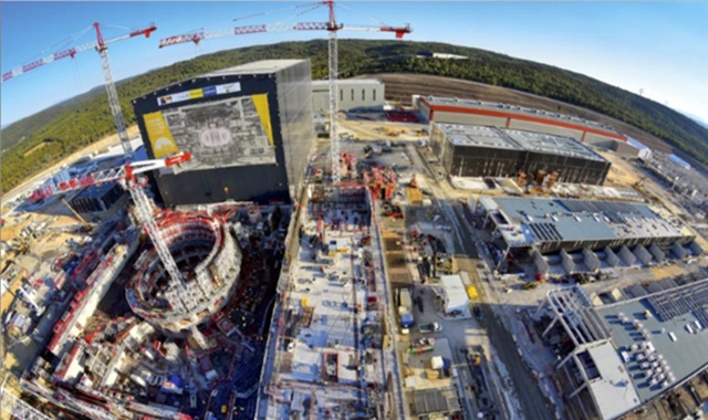 프랑스 카다라슈국제핵융합실험로(ITER) 현장 전경. 지난 8월 2025년 첫 플라즈마 생성 기준 54.7%의 공정을 기록했다.<사진=ITER> 