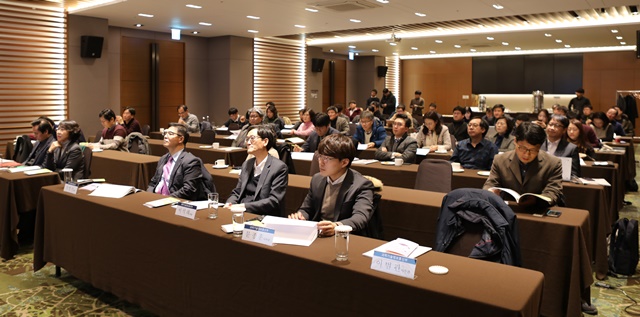 KISTI(한국과학기술정보원)는 17일 서울 엘타워에서 연구데이터 플랫폼 시범서비스를 개시한다고 발표했다. <사진=KISTI 제공>