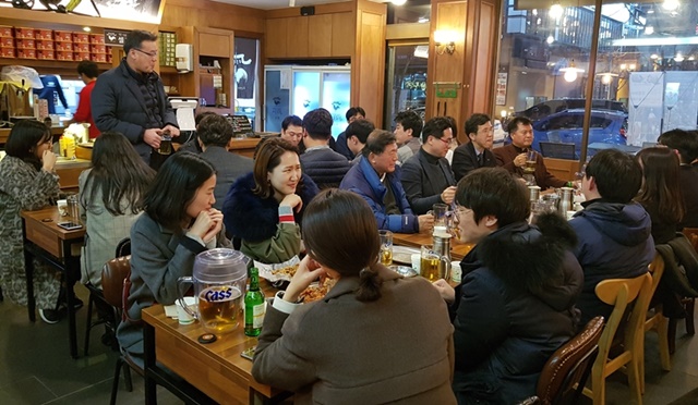 지난 달 대전 TP는 'Hof & Hope Day'를 개최하고 직원들 간 소통의 시간을 가졌다. <사진=대전 테크노파크 제공>