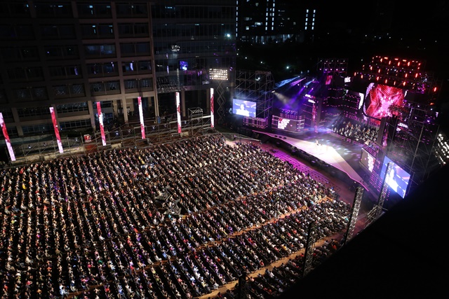 UNIST 개교 10주년을 맞아 마련된 '열린 음악회'. 시민 등 7000여명이 참석했다.<사진= UNIST>