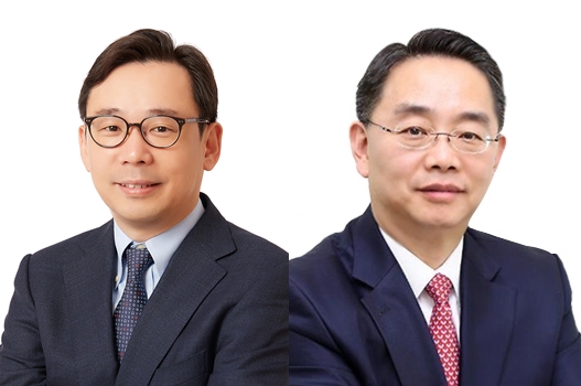 (왼쪽부터)신의철 KAIST 교수, 박영근 진원생명과학 대표이사. <사진=KAIST 제공>