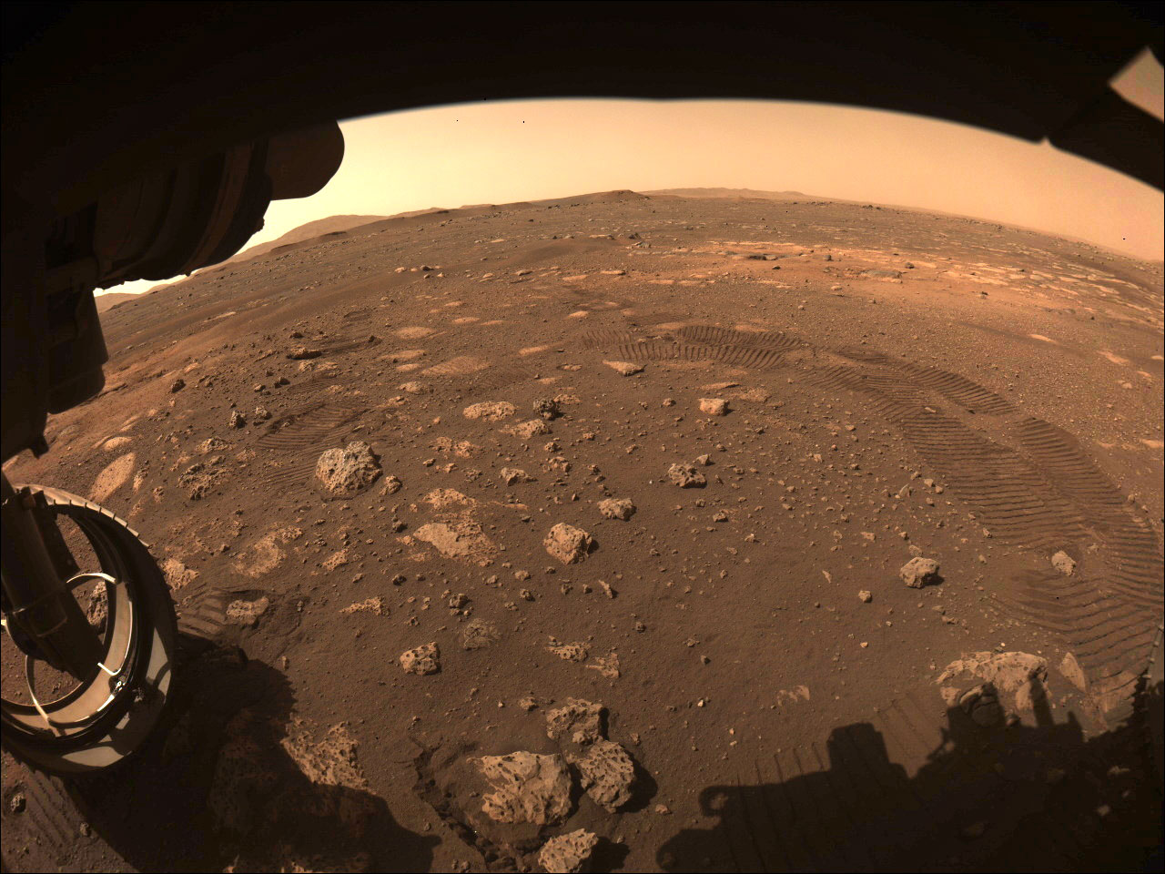 퍼시비어런스 로버가 화성을 촬영한 모습. [사진=NASA JPL]