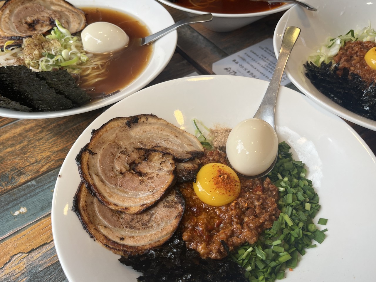일본식 비빔국수 마제소바, 신성동 상륙 '마제 신성'
