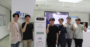"연구비·과제無" KAIST-기업, 방역로봇 상용화 '단 10개월' - 뉴스 썸네일 이미지