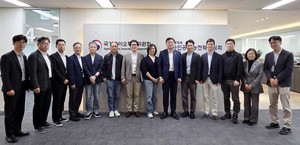 "피지컬 AI 전쟁 본격화" AI전략위, 자율주행·휴머노이드 '투트랙' 가동